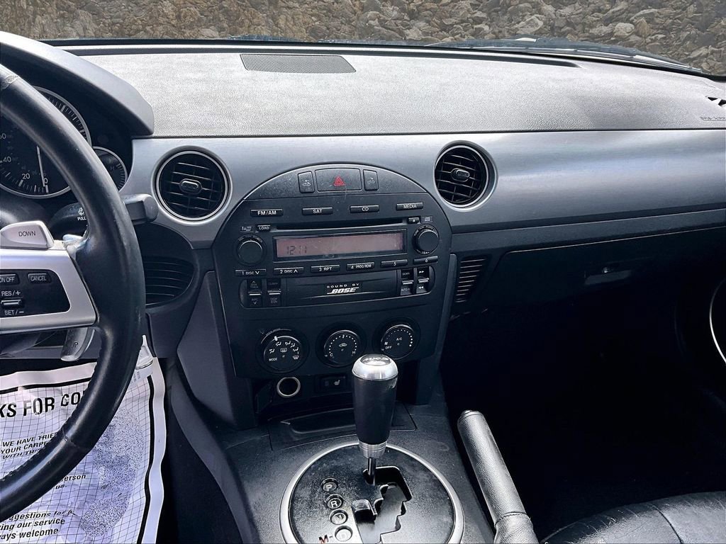 Used 2008 MAZDA MX-5 Miata Grand Touring w/ Interior Trim Pkg image 6