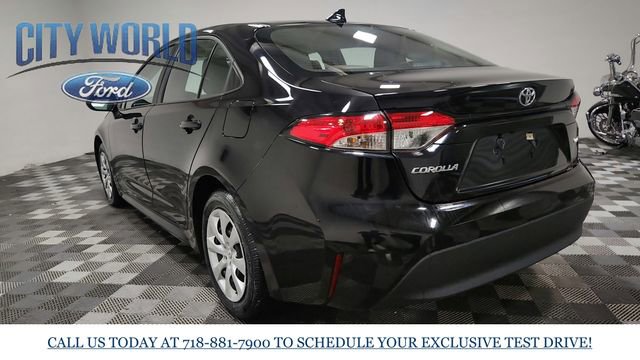 Used 2025 Toyota Corolla LE image 6