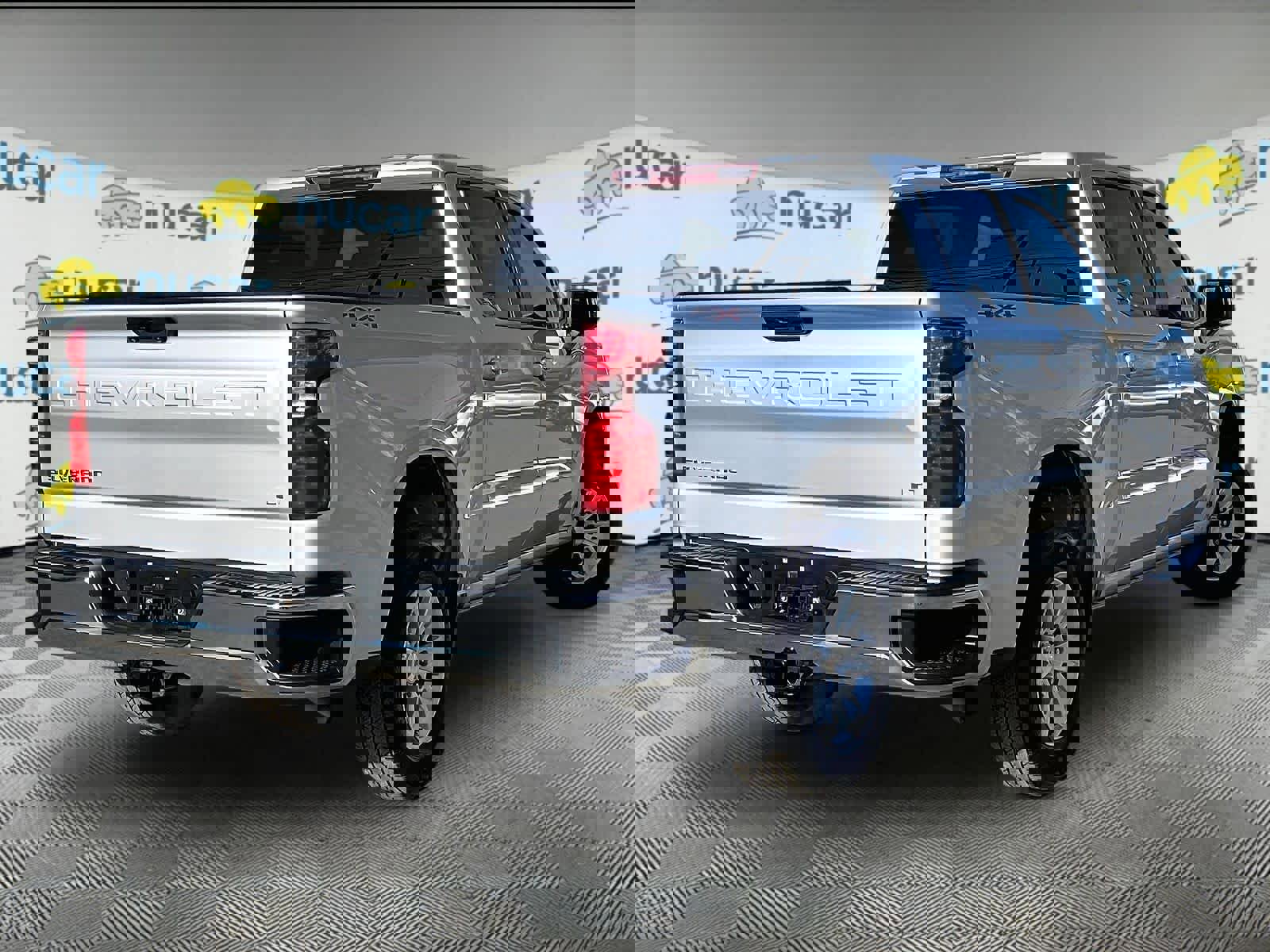 Used 2022 Chevrolet Silverado 1500 LT AWD/4WD image 6