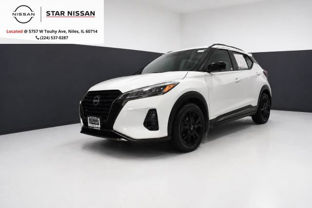Used 2022 Nissan Kicks SR w/ Interior Electronics Package FWD image 1