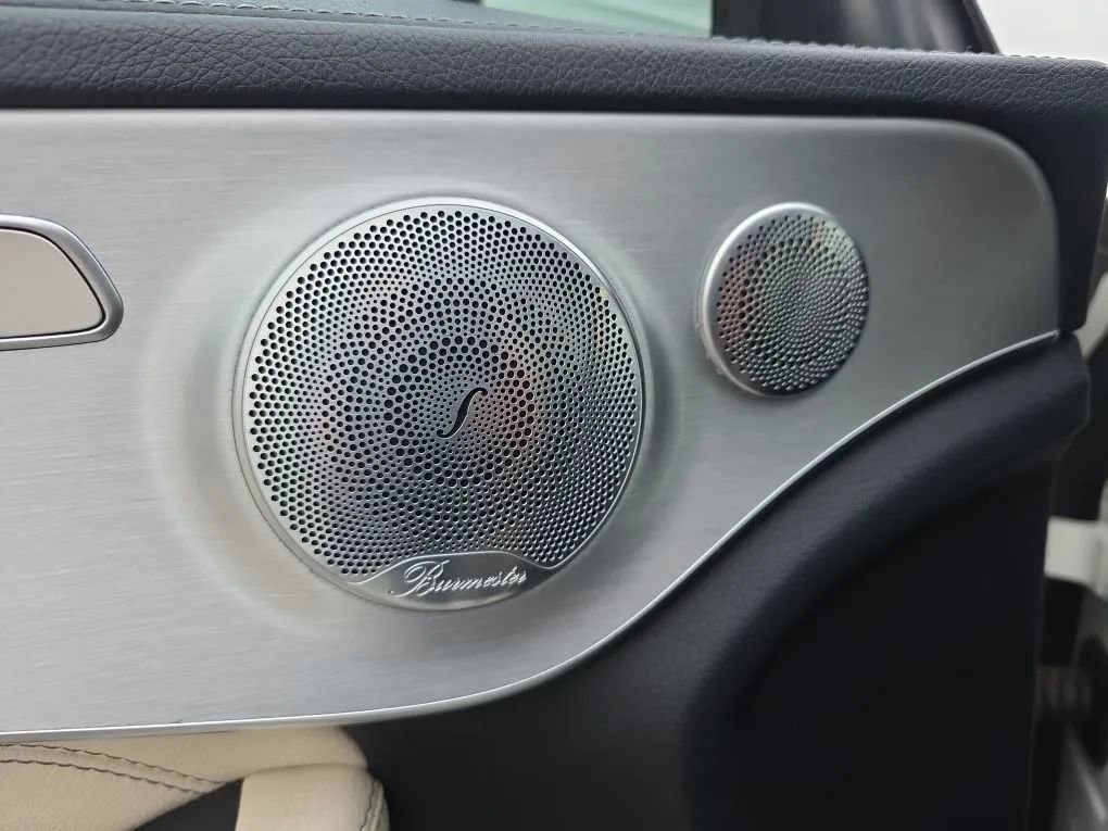 Used 2017 Mercedes-Benz C 300 4MATIC Cabriolet image 38