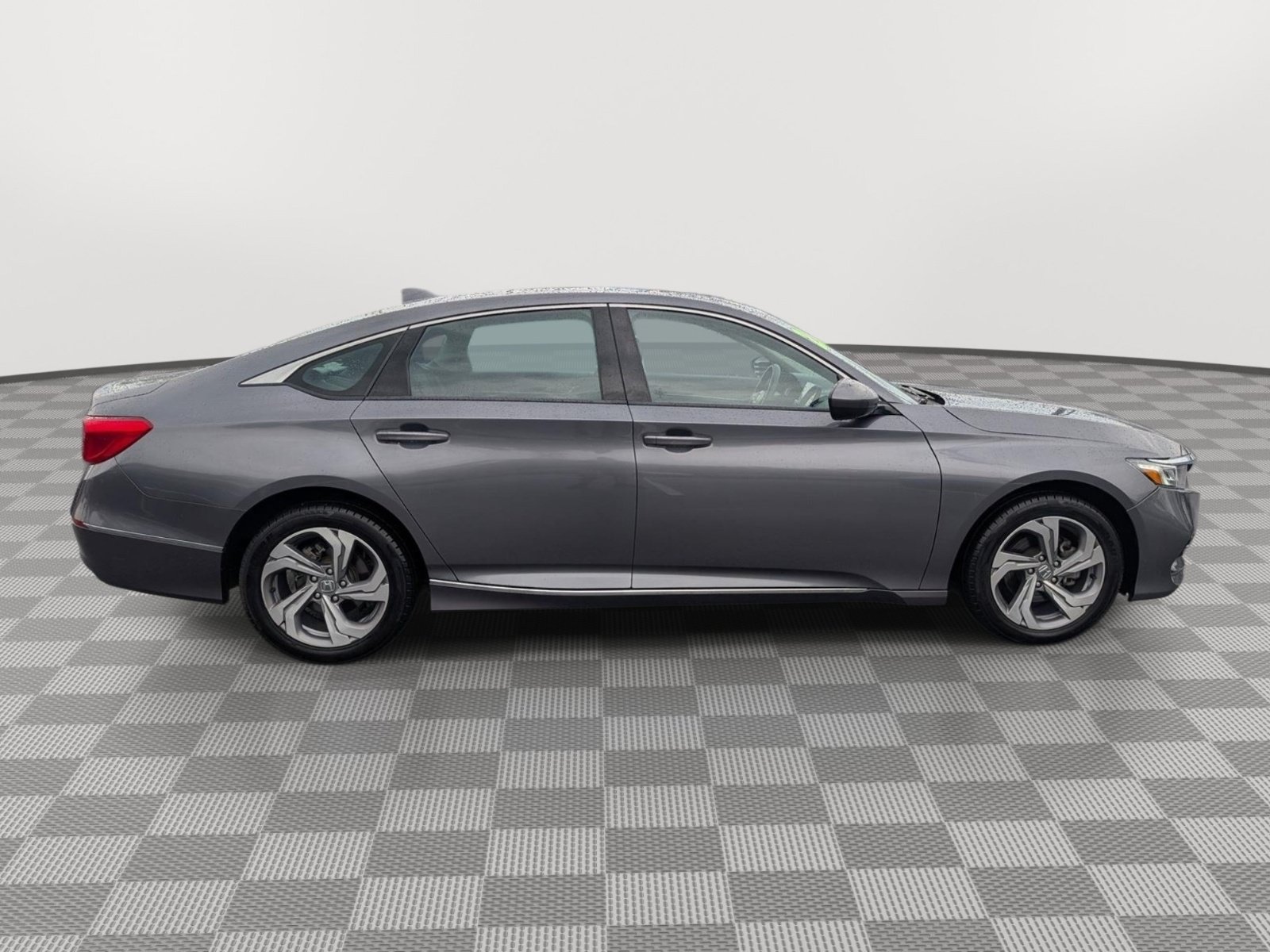Used 2020 Honda Accord EX image 6