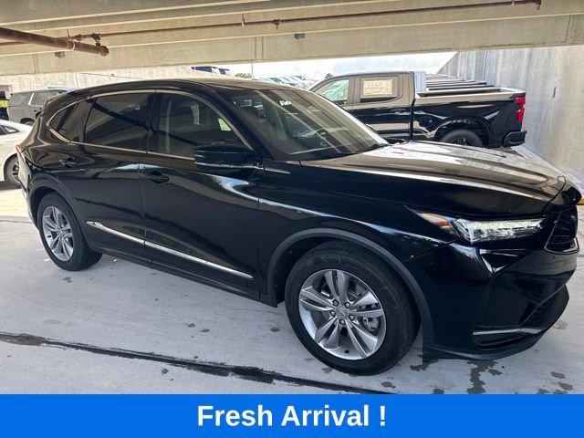 Used 2025 Acura MDX FWD image 15