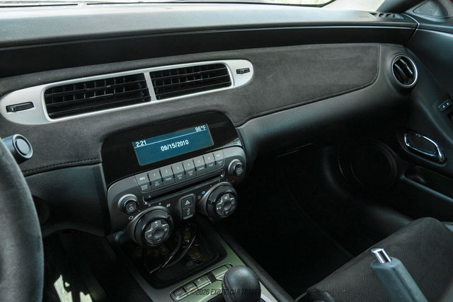 Used 2015 Chevrolet Camaro Z/28 image 24