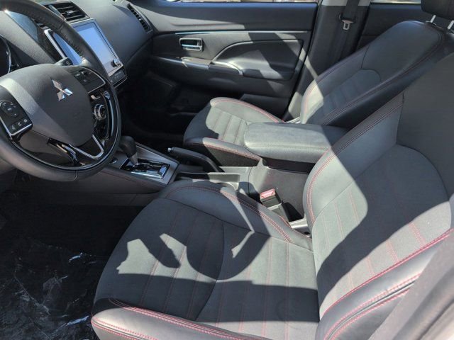 Used 2025 Mitsubishi Outlander Sport SE AWD/4WD image 24