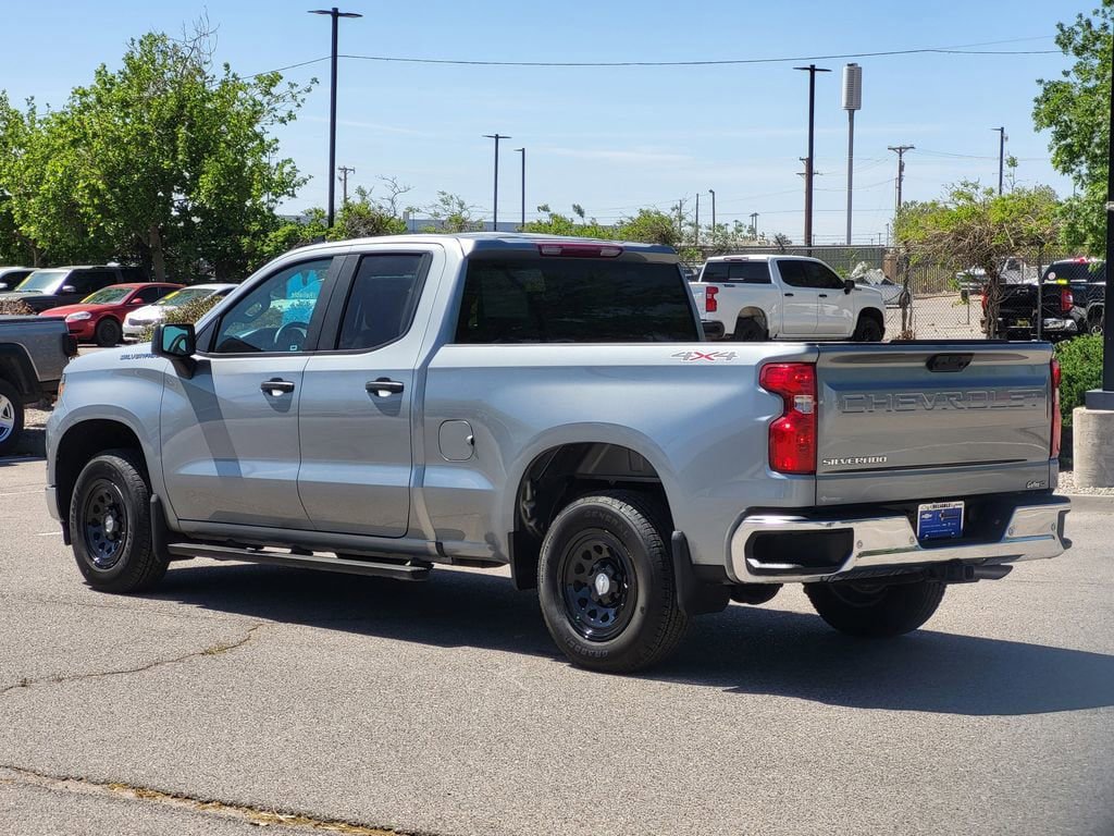 Certified 2026 Chevrolet Silverado 1500 W/T w/ WT Value Package AWD/4WD image 3