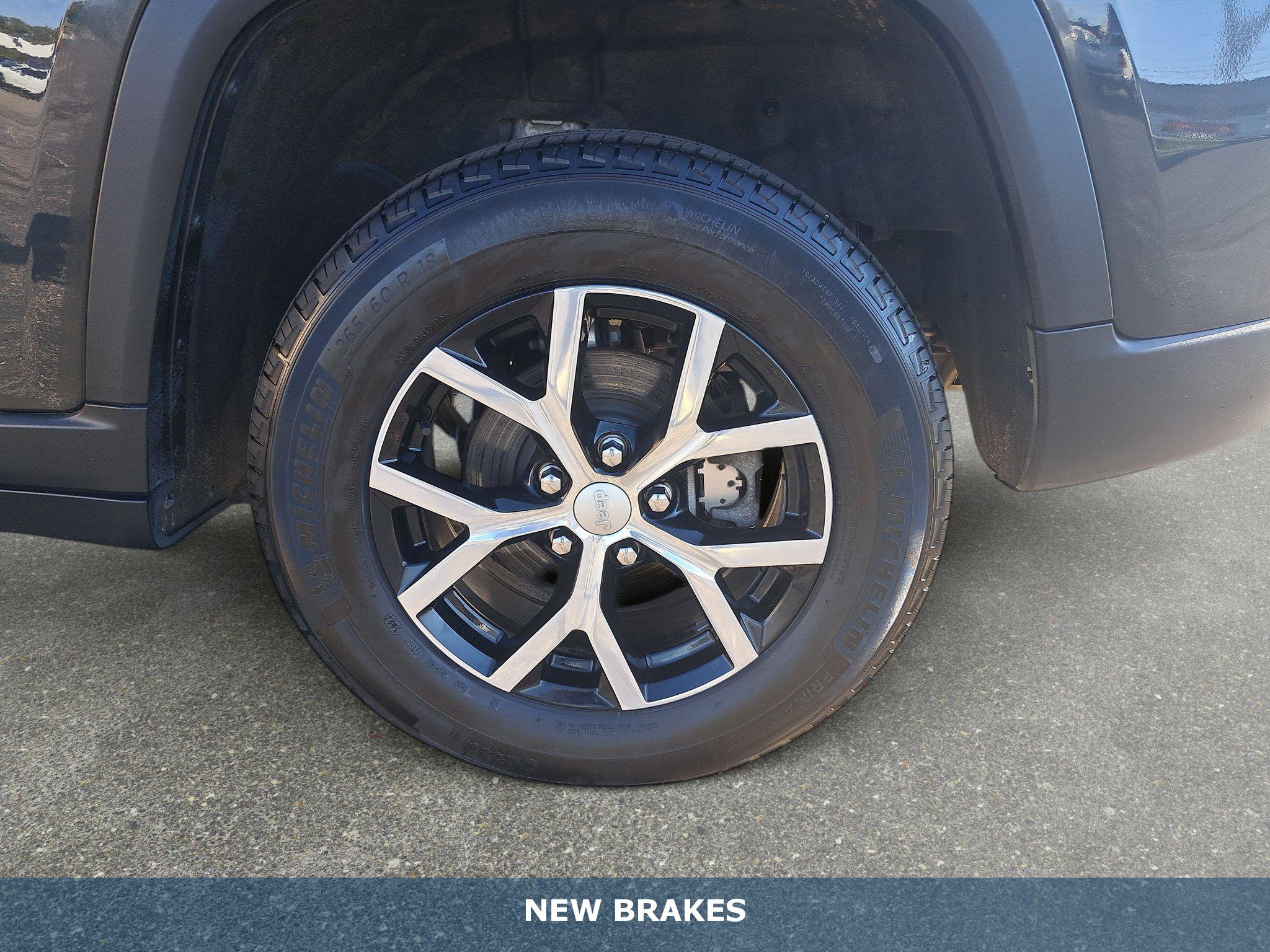 Certified 2023 Jeep Grand Cherokee Limited w/ Trailer Tow Prep Group (B) AWD/4WD image 33