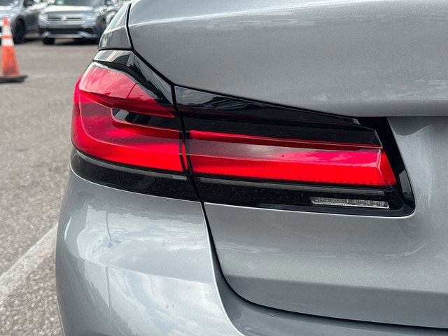 Used 2023 BMW 530i w/ Premium Package image 10