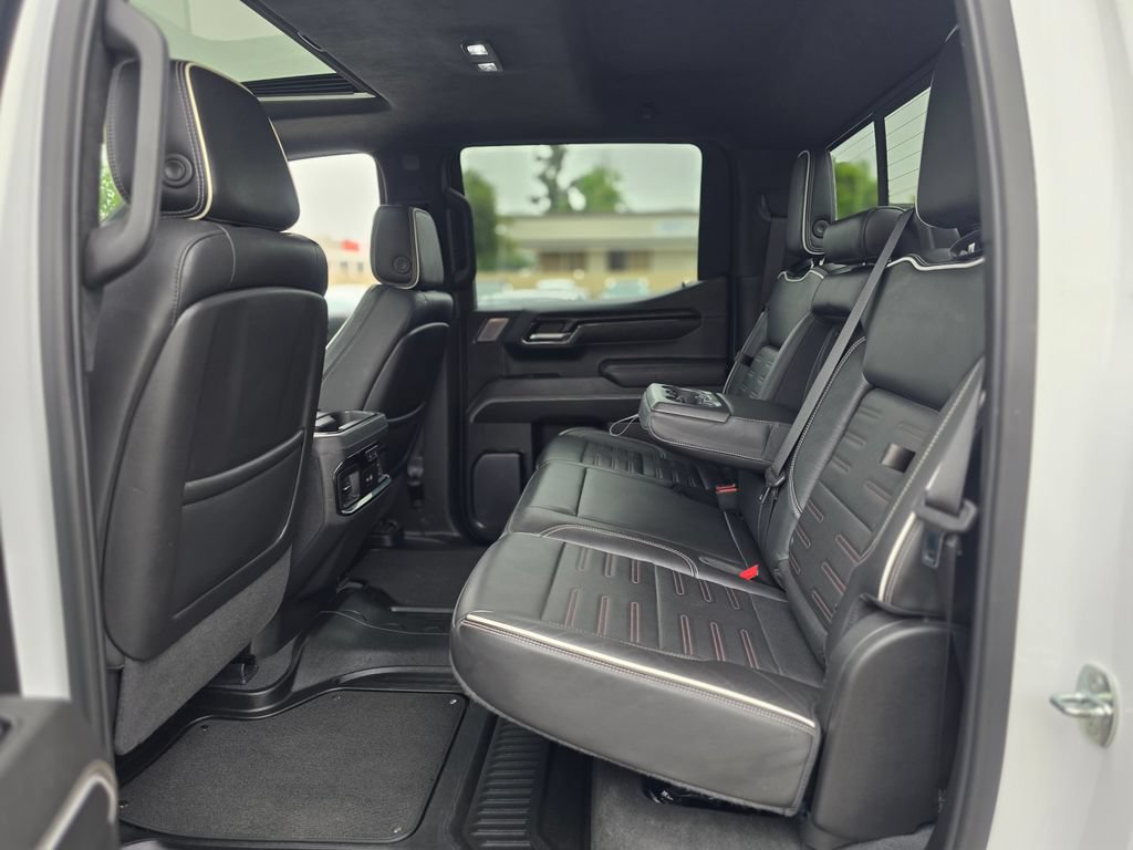 Used 2023 GMC Sierra 1500 AT4X AWD/4WD image 17