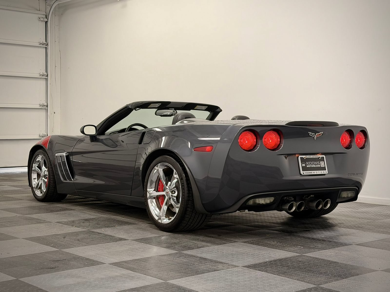Used 2011 Chevrolet Corvette Grand Sport w/ Preferred Equipment Group RWD image 9