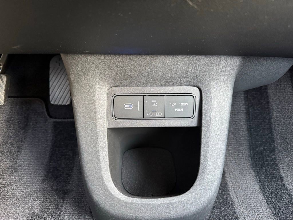 Certified 2025 Hyundai Ioniq 5 SEL image 26