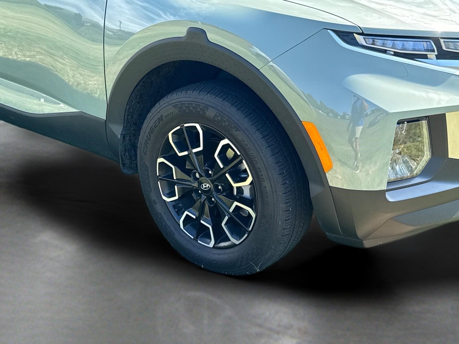 Certified 2024 Hyundai Santa Cruz SEL w/ Activity Package FWD image 11