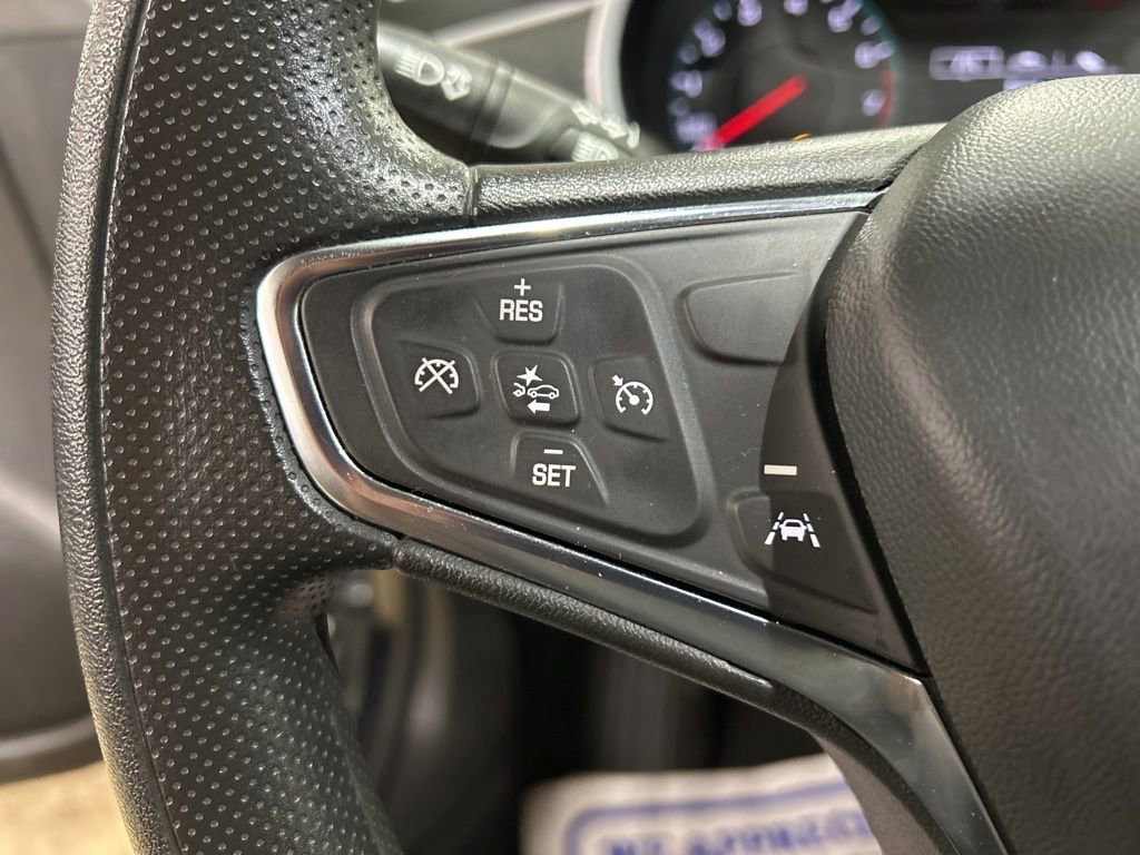 Used 2023 Chevrolet Malibu LT image 23