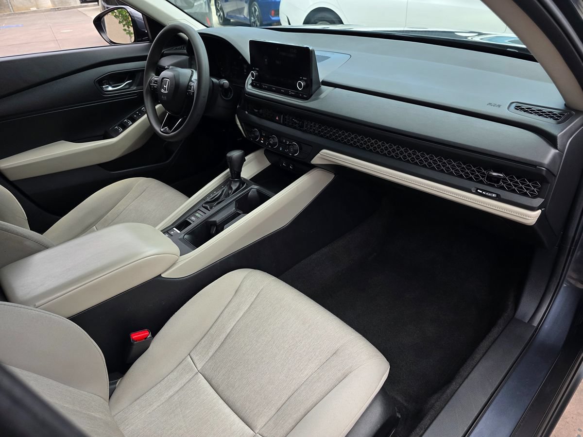Used 2023 Honda Accord LX image 14