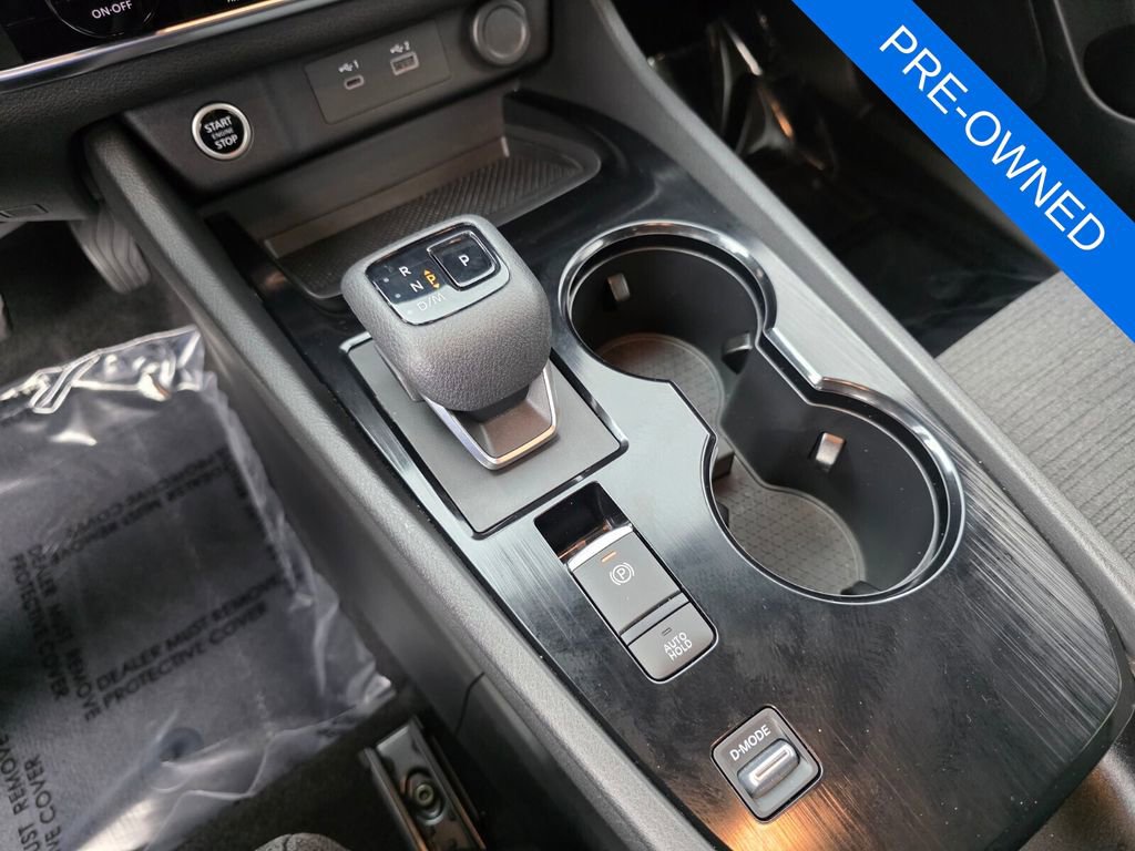 Used 2023 Nissan Rogue SV FWD image 22
