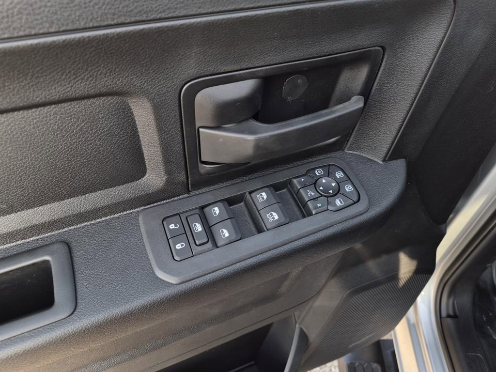 New 2026 RAM 3500 Tradesman image 10