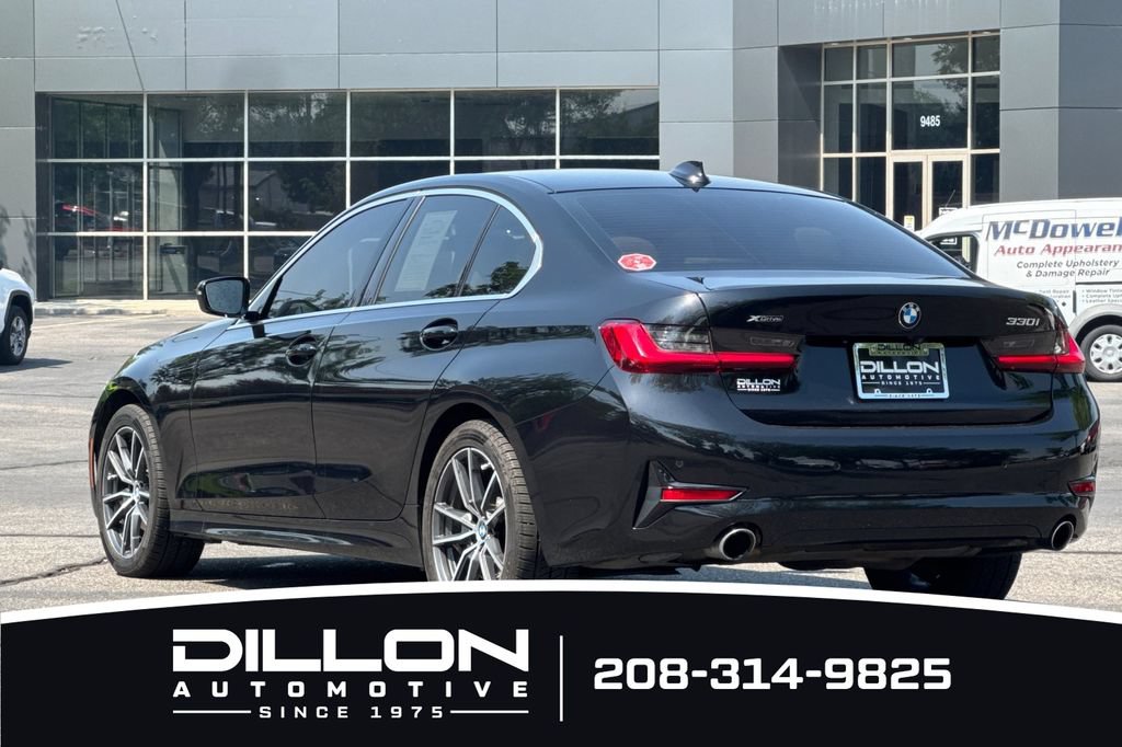 Used 2021 BMW 330i xDrive Sedan AWD/4WD image 6
