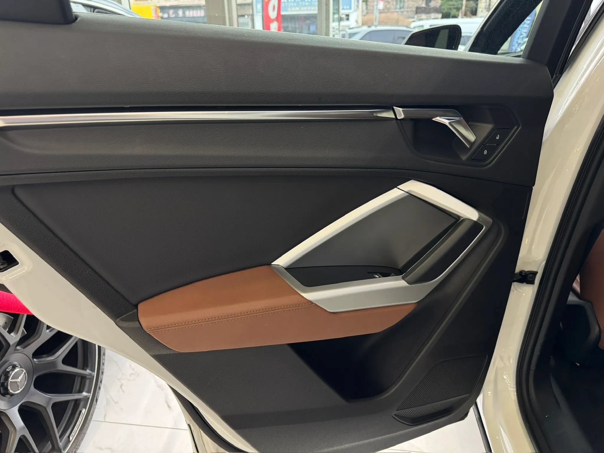 Used 2019 Audi Q3 2.0T Premium w/ Convenience Package AWD/4WD image 24