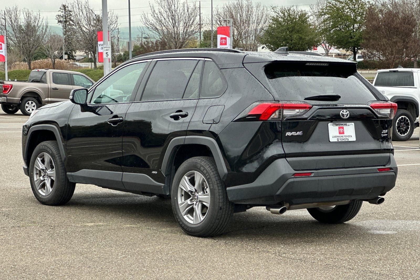 Certified 2025 Toyota RAV4 XLE image 6