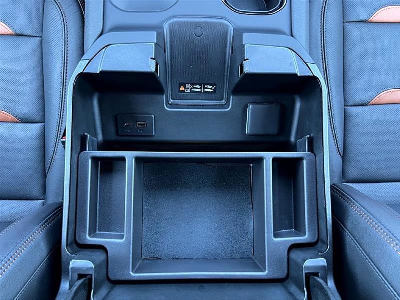 Used 2025 GMC Sierra 2500 AT4 w/ AT4 Premium Plus Package image 42