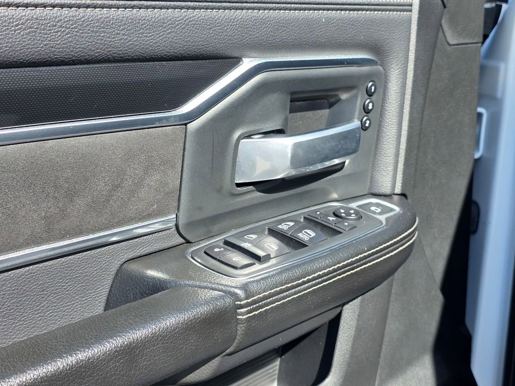 Used 2020 RAM 2500 Laramie image 17