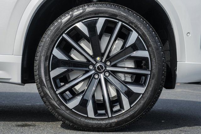 New 2026 Volvo XC90 B6 Ultra w/ Protection Package Premier image 16