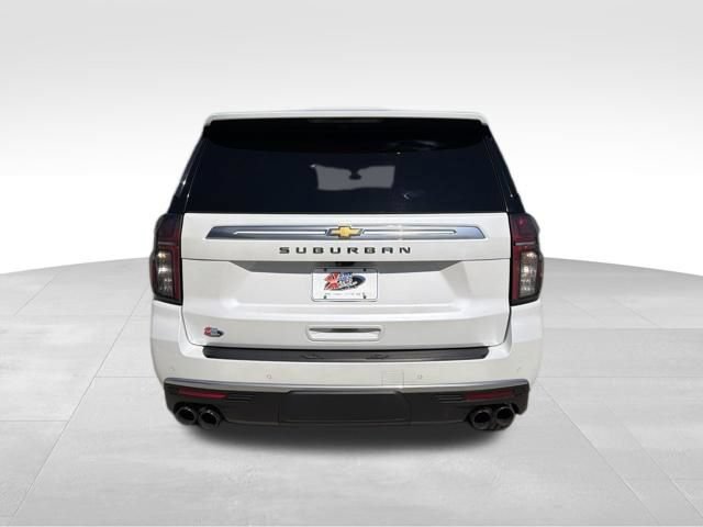 Used 2022 Chevrolet Suburban High Country AWD/4WD image 4