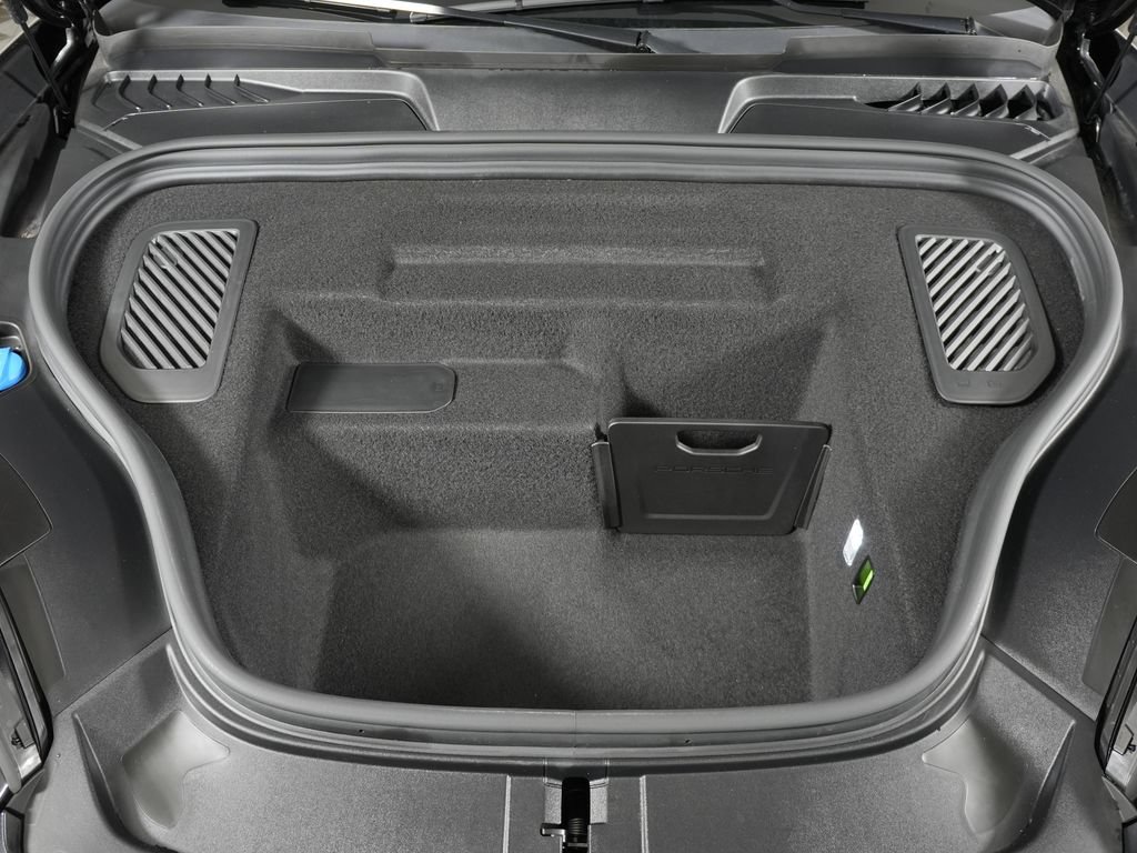 Certified 2025 Porsche Macan 4 Electric AWD/4WD image 45
