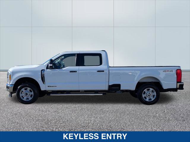 Certified 2025 Ford F250 XLT image 2