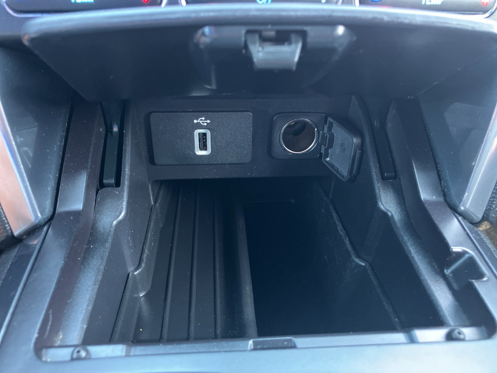 Used 2018 Ford Explorer Sport w/ Equipment Group 401A image 20