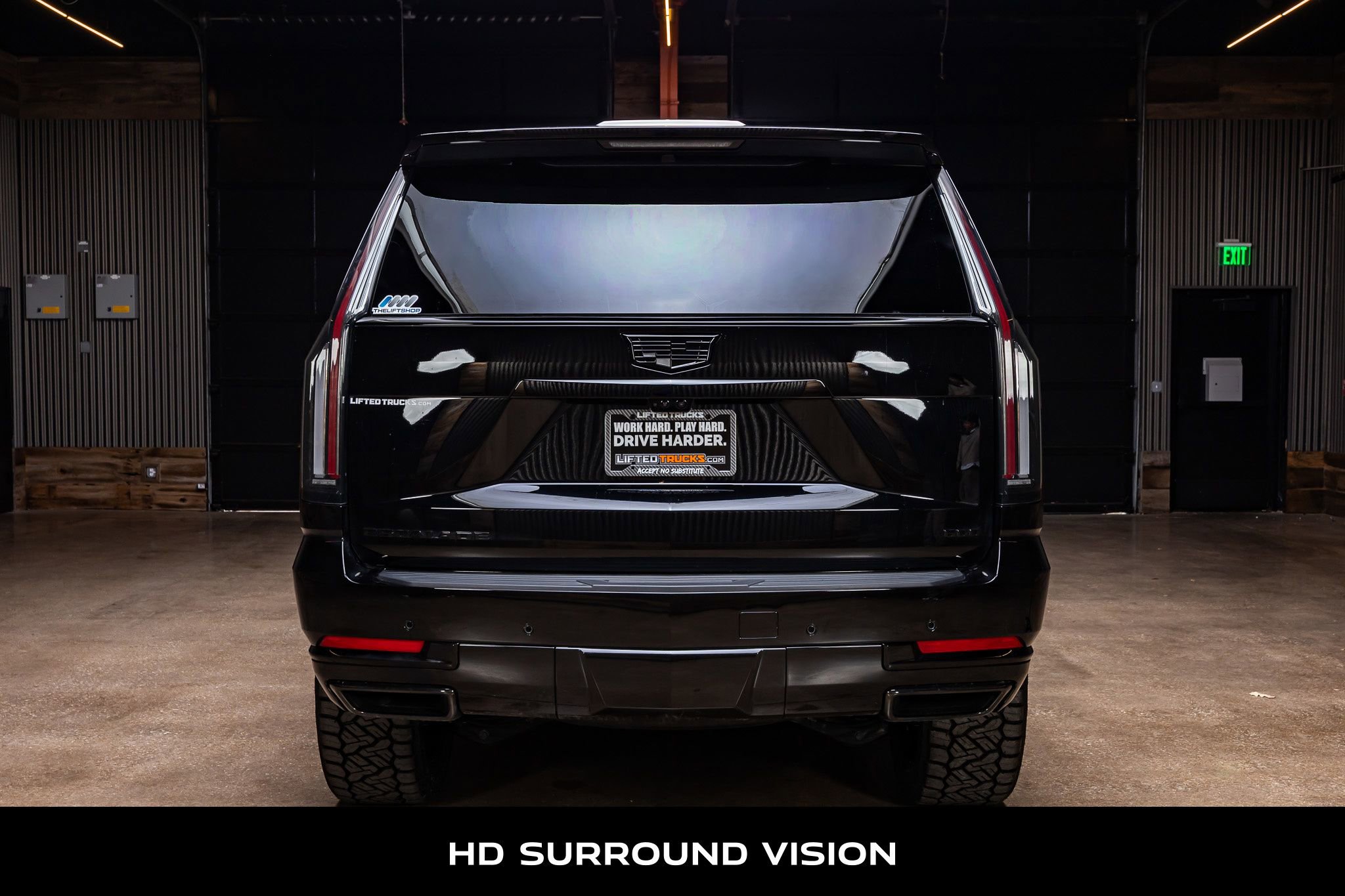 Used 2026 Cadillac Escalade ESV Sport w/ LPO, ONYX Package AWD/4WD image 8