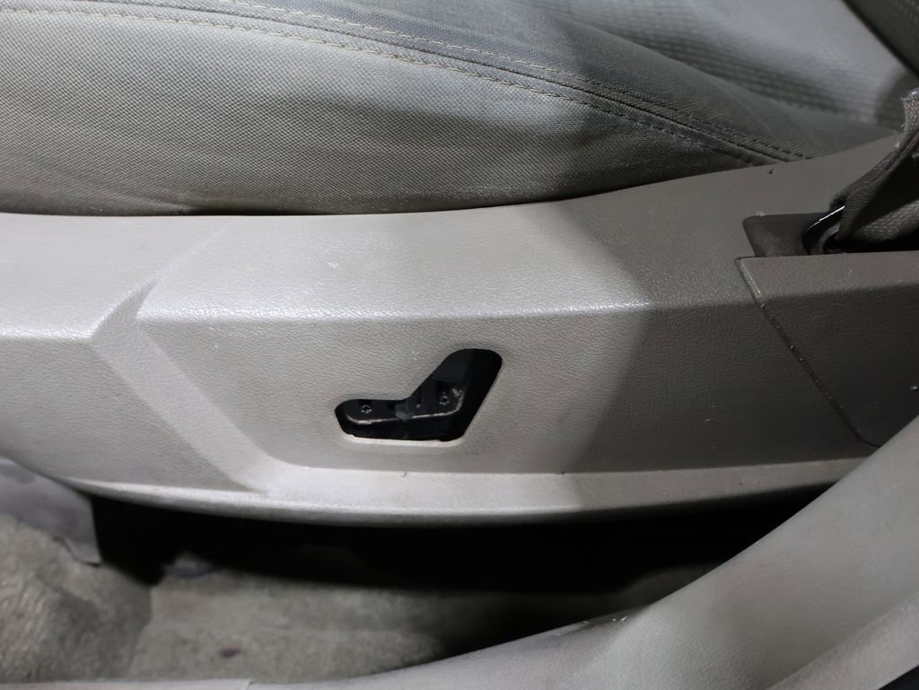 Used 2008 Dodge Magnum SE image 14