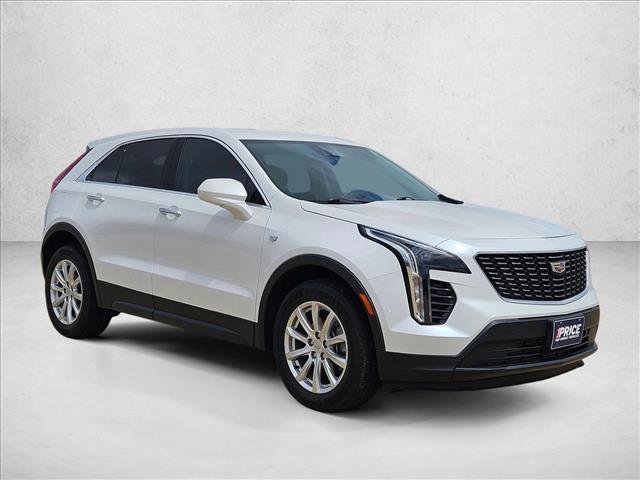 Used 2023 Cadillac XT4 Luxury FWD image 3