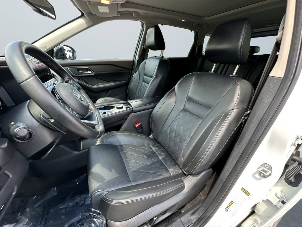 Used 2023 Nissan Rogue Platinum w/ Platinum Premium Package AWD/4WD image 9