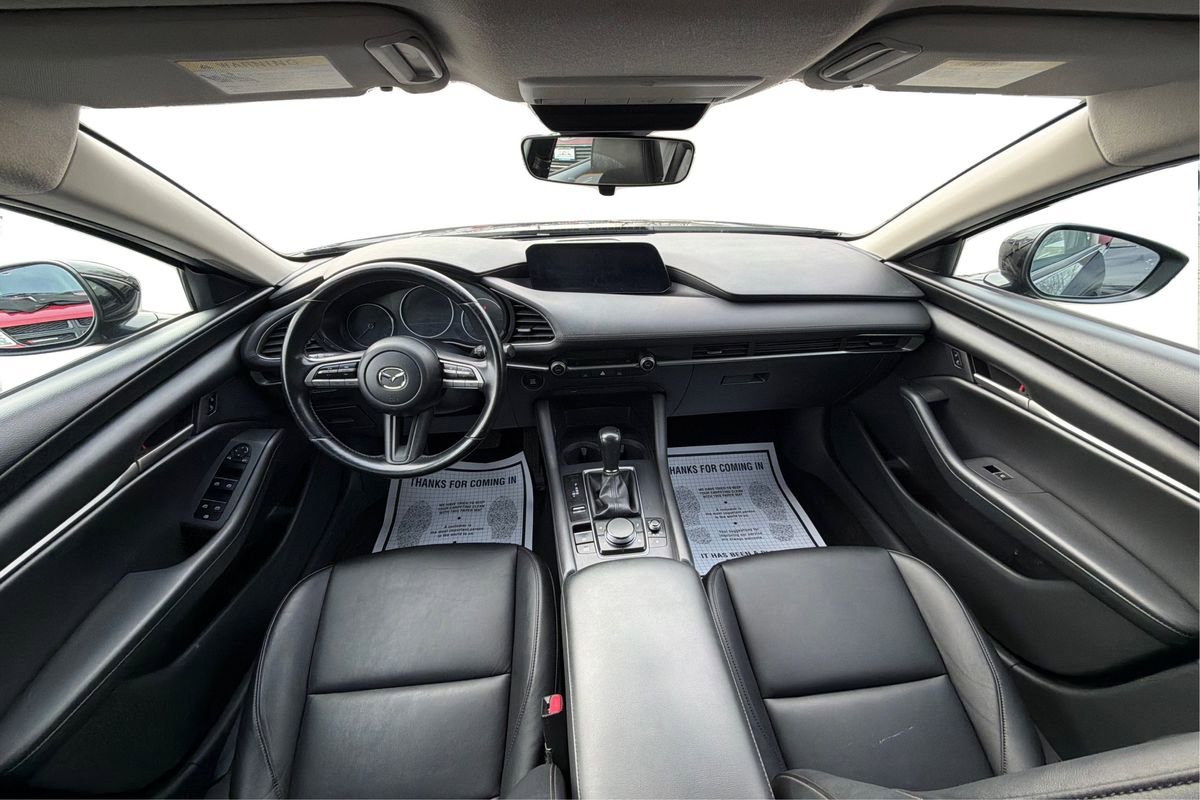Used 2021 MAZDA MAZDA3 s image 26