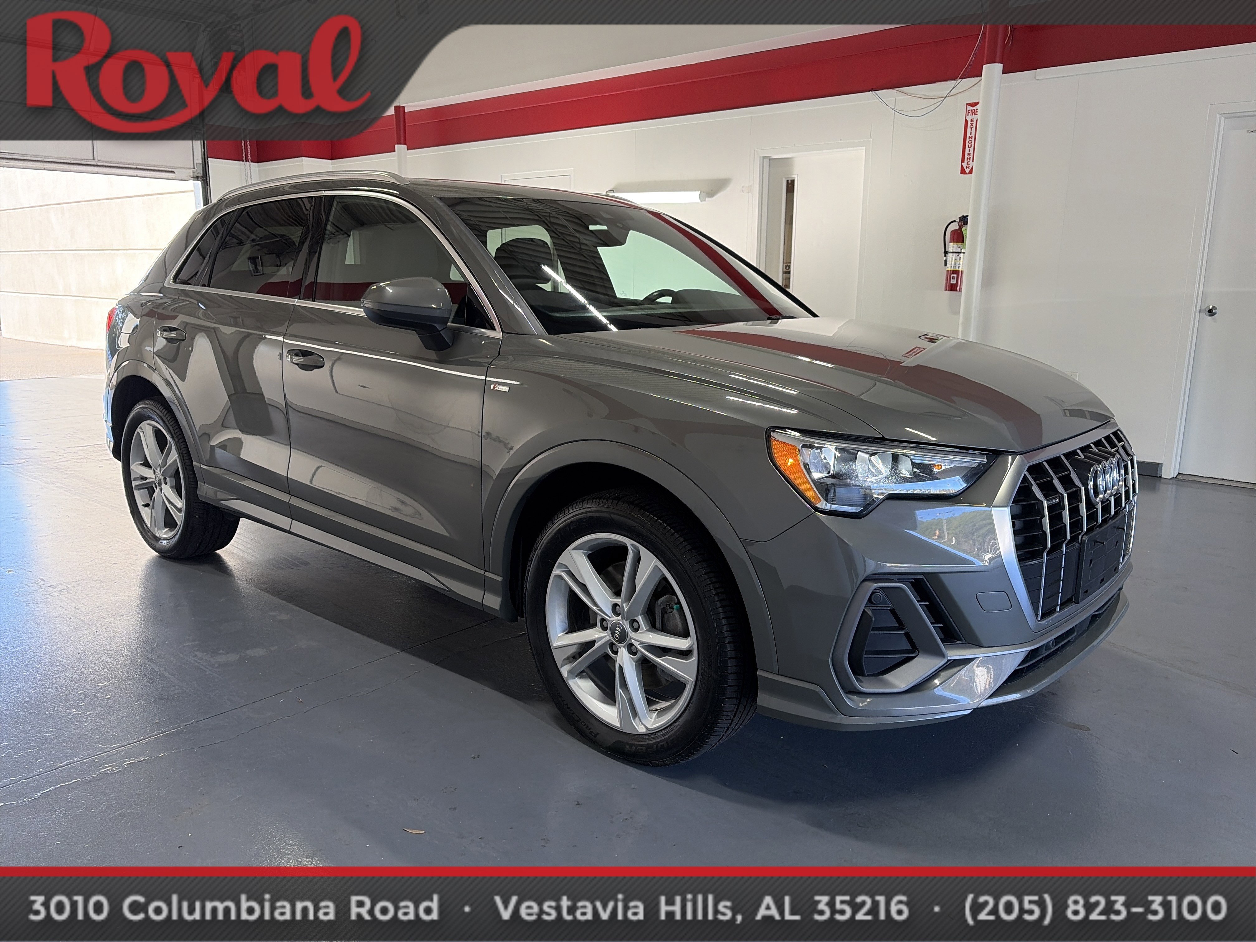 Used 2020 Audi Q3 2.0T Premium w/ Convenience Package image 7