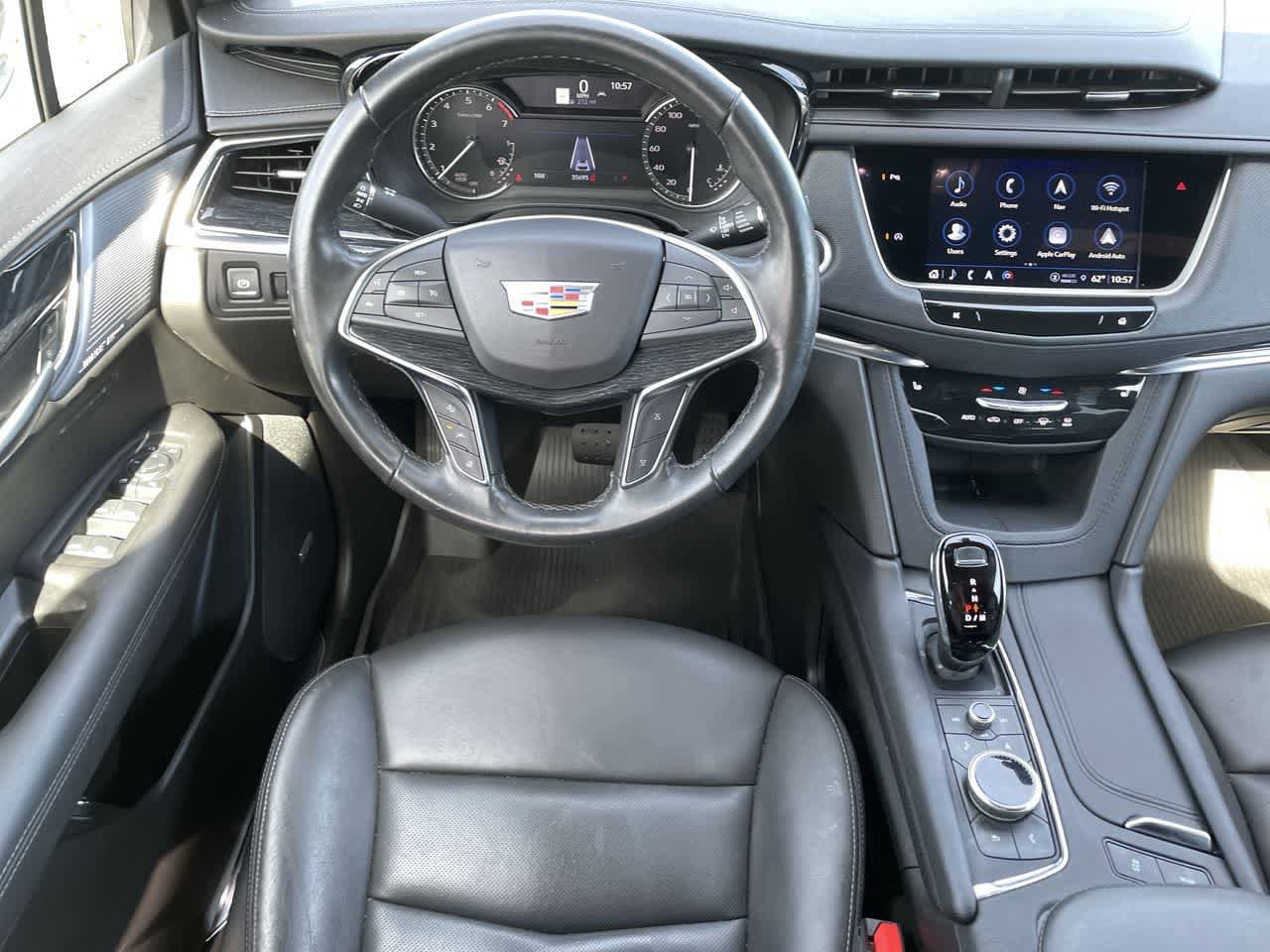 Used 2024 Cadillac XT5 Premium Luxury w/ LPO, Floor Liner Package FWD image 11