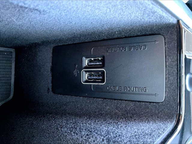 Used 2020 Volvo XC90 T5 R-Design image 26