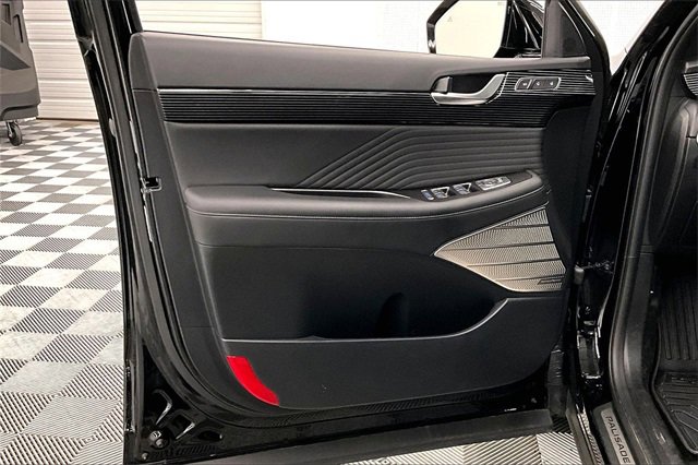 Used 2024 Hyundai Palisade Calligraphy image 18