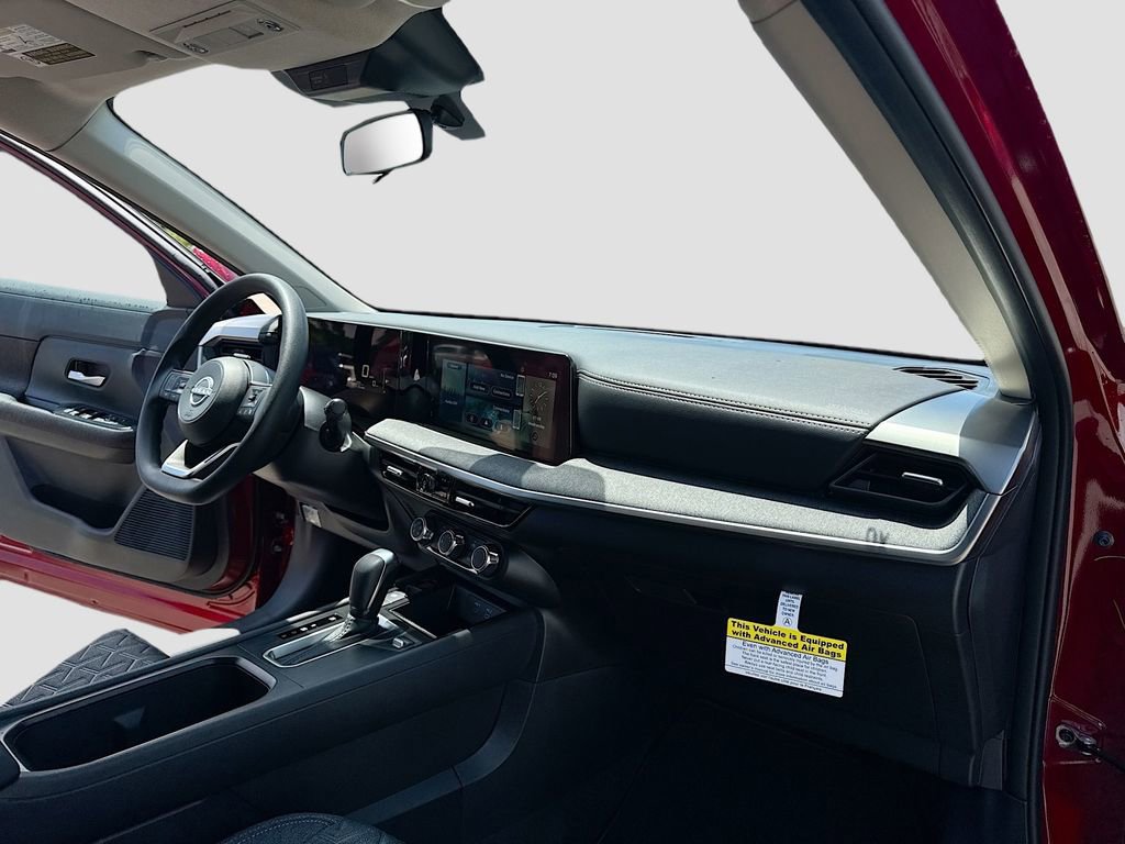 Used 2025 Nissan Kicks SV w/ Charging Package image 25