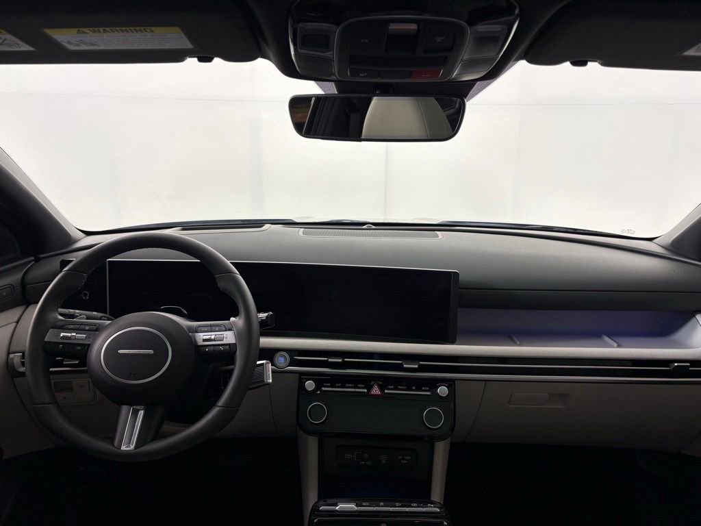 Certified 2025 Hyundai Tucson Limited FWD image 22