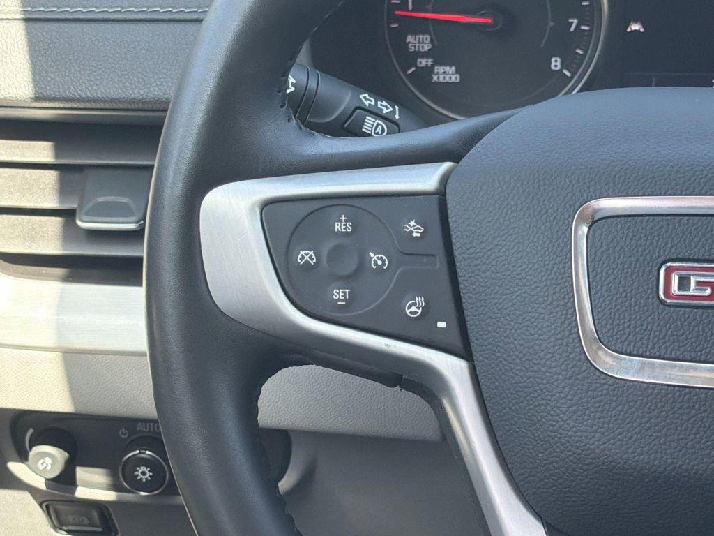 Used 2022 GMC Terrain SLT AWD/4WD image 9