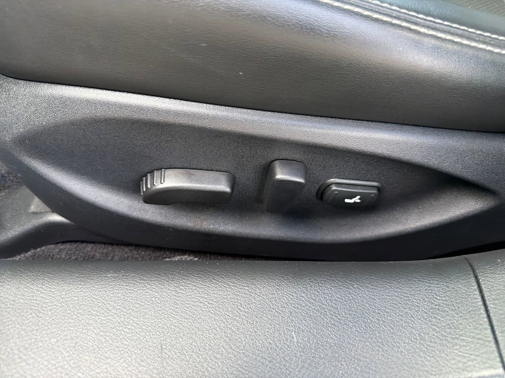 Used 2023 INFINITI Q50 Luxe w/ Cargo Package image 44