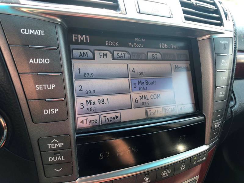 Used 2011 Lexus LS 460 AWD w/ Luxury Value Edition image 21