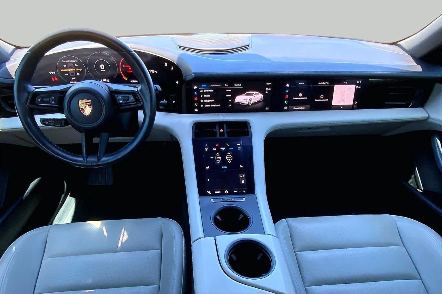 Used 2022 Porsche Taycan RWD image 13