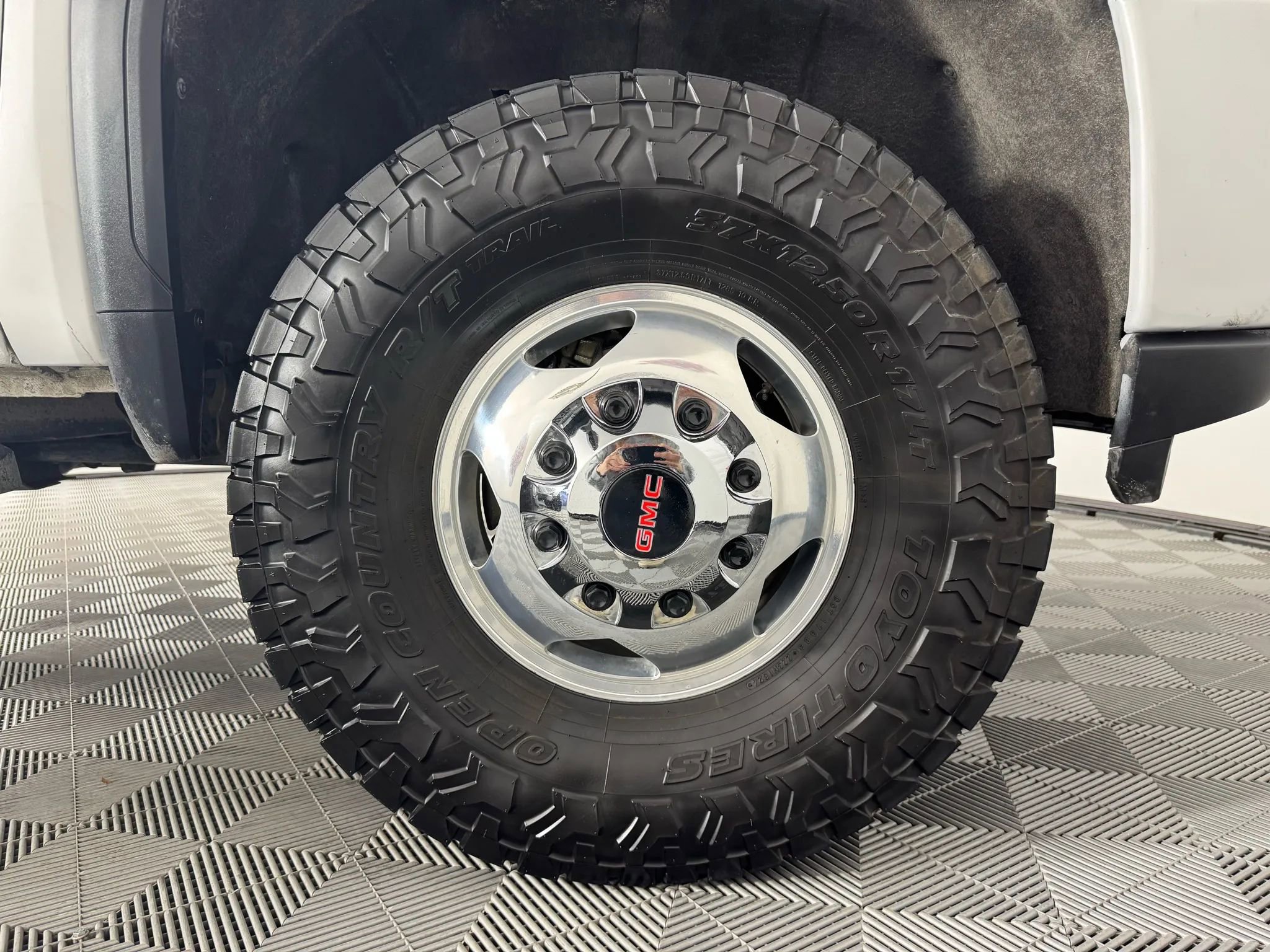 Used 2020 GMC Sierra 3500 Denali w/ Denali Ultimate Package image 50