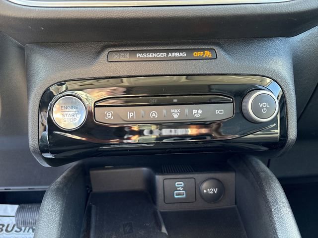 Certified 2023 Ford Escape Platinum w/ Class II Trailer Tow Package AWD/4WD image 33