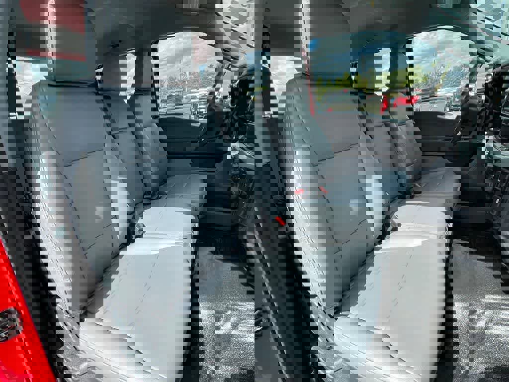 New 2025 Ford F250 XL w/ XL Chrome Package image 32