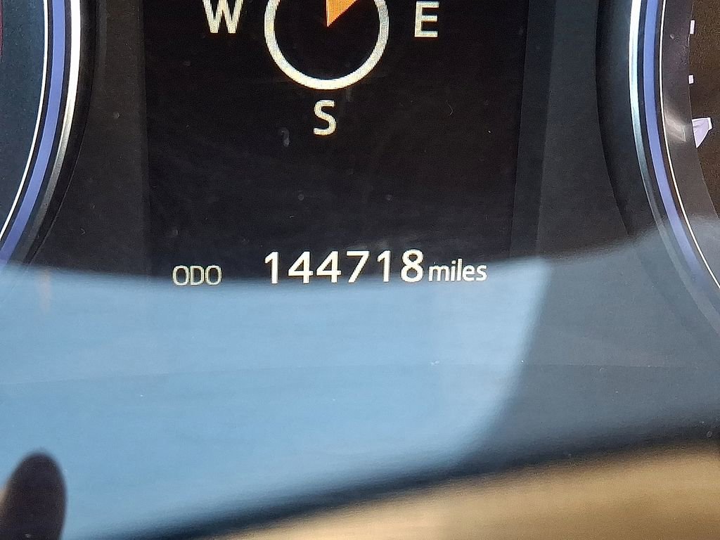 Used 2014 Toyota Highlander XLE image 22