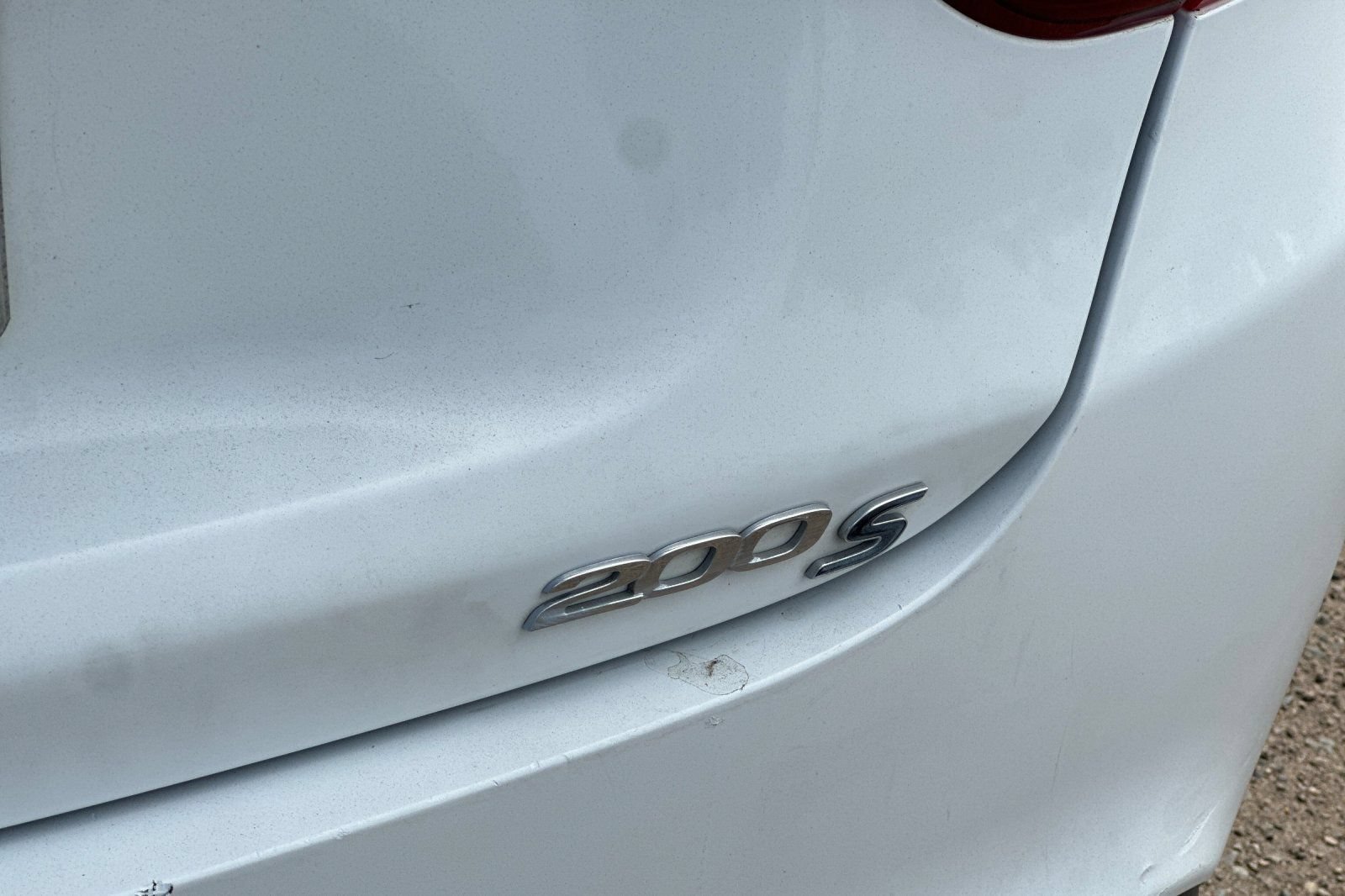 Used 2015 Chrysler 200 S FWD image 28